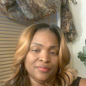 Meet your Posher, Yolanda